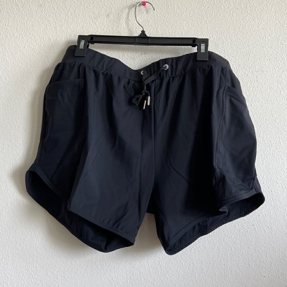 Beroy Shoeta solid black side pockets 3xl NWT